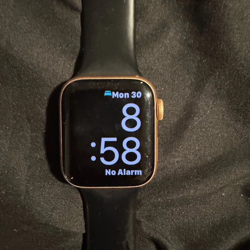 Apple Watch SE